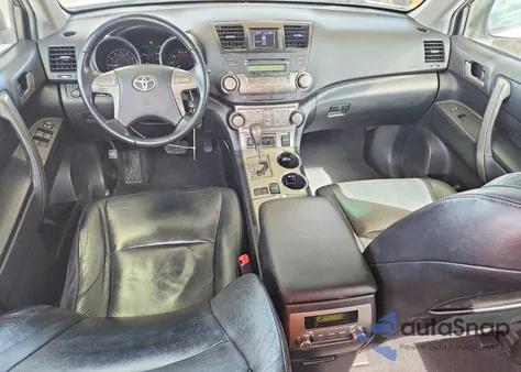 2010 Toyota Highlander Se z USA, uszkodzony, nr VIN 5TDKK3EH0AS008293